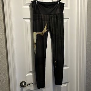 Teeki deer medicine hot pants